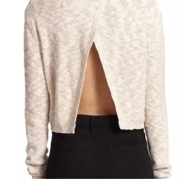 Alice + Olivia Crop Open-Back Cream Sweater Small - Picture 1 of 11